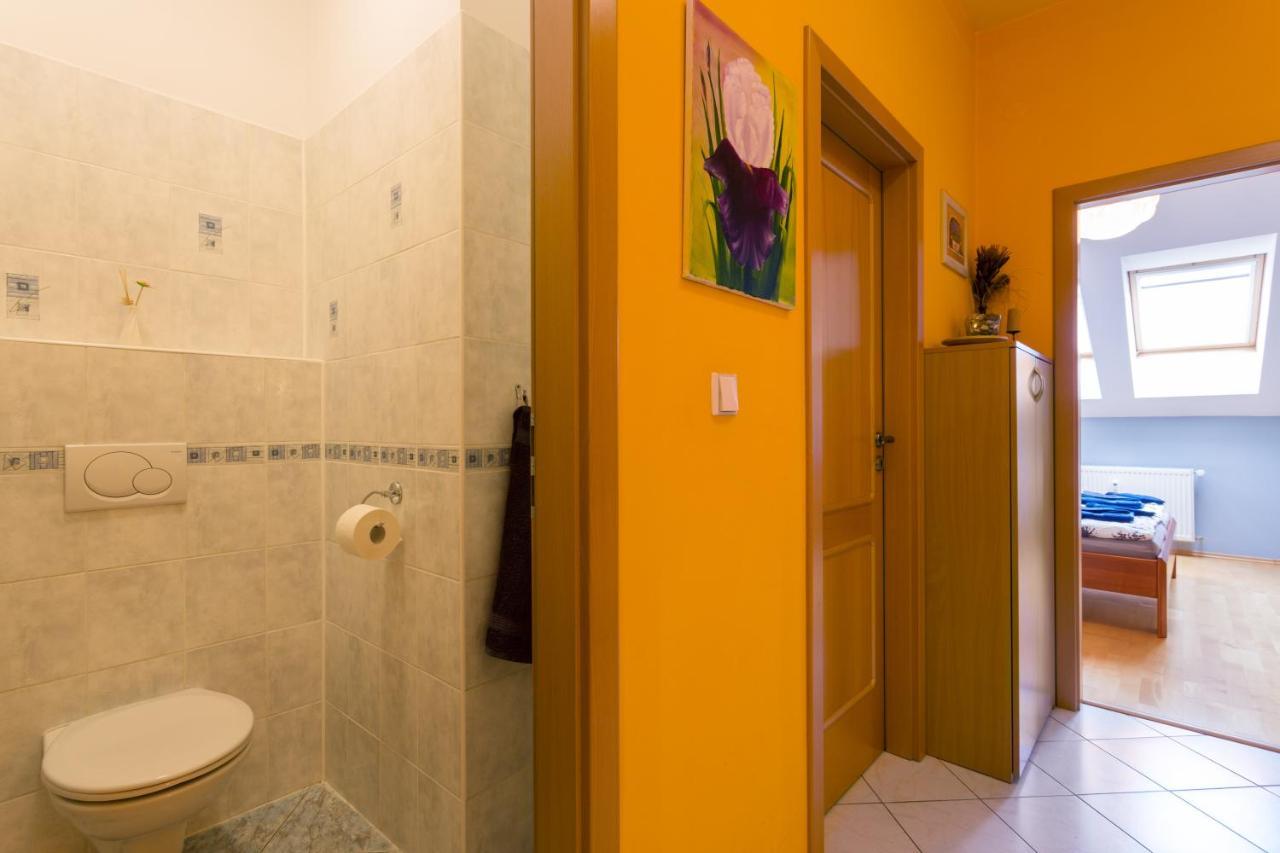 Perunova Apartments プラハ エクステリア 写真