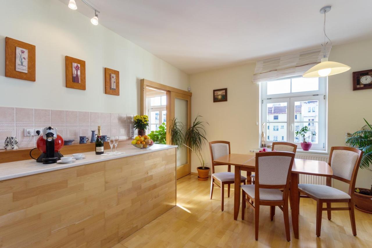 Perunova Apartments プラハ エクステリア 写真