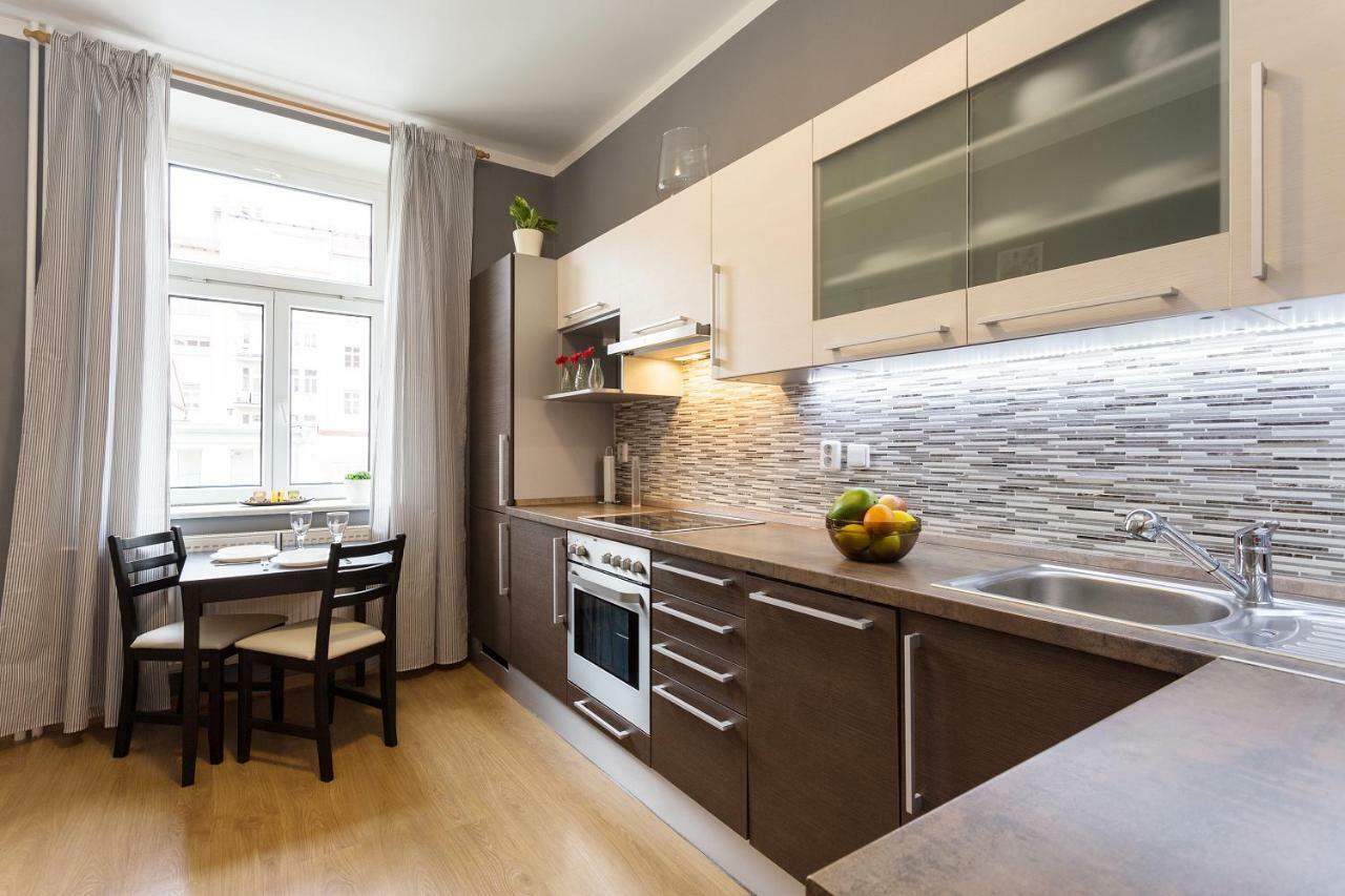 Perunova Apartments プラハ エクステリア 写真